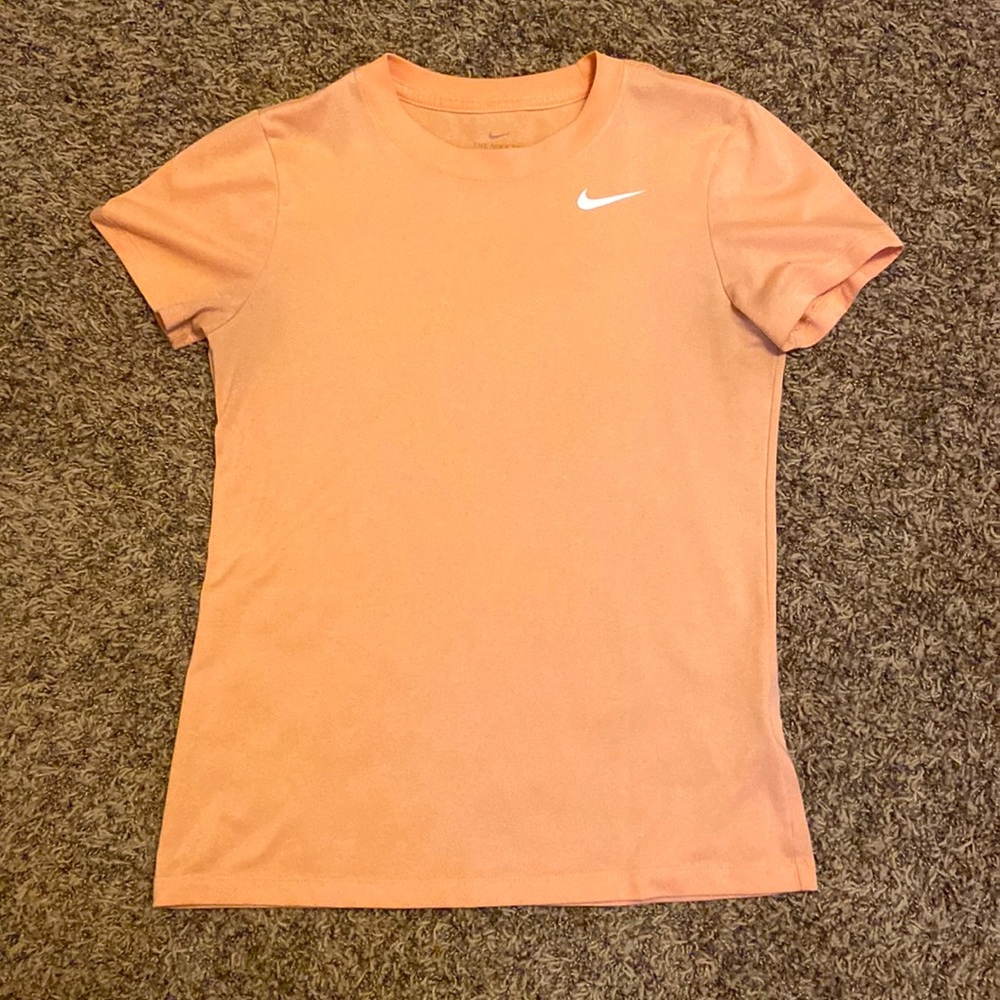 Nike t-shirt